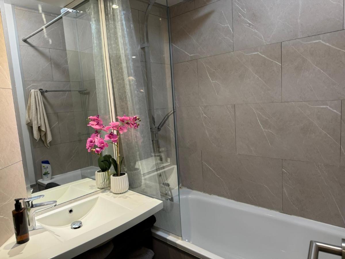 Aparthotel ALTAMIRA  à Issy-les-Moulineaux Extérieur photo